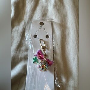 Mint Vibrant Keychain with Bow and Star